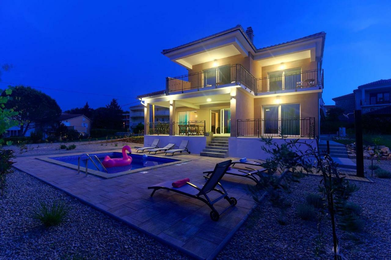 Villa Nerium Malinska Esterno foto